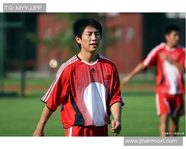 中国足球技术最出色球员盘点 他如何成为足坛的璀璨明星