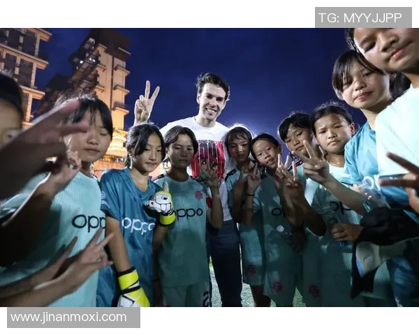 全球足坛顶级球星盘点 哪些球员在当今足球界拥有举世瞩目的影响力